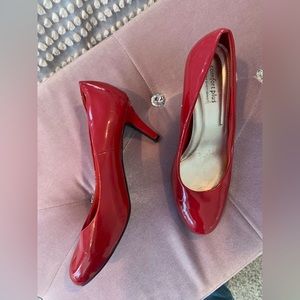 Red Comfort Pumps Size 8